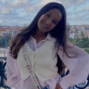 Babysitter por amor em Lisboa 