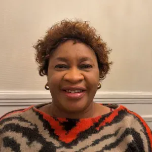 Auxiliaire de vie à Paris et Boulogne-Billancourt