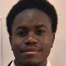 Étudiant en 1ere année de bachelor en gestion d'entreprise