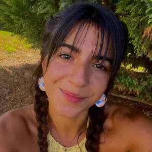 Babysitter, professora e animadora infantil 