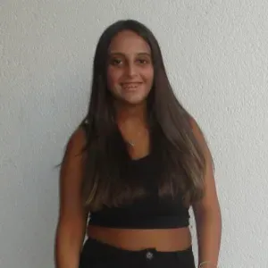 Babysitter disponível em Guimarães