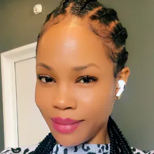 Je cherche une une étudiante 