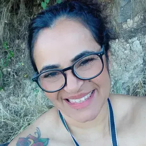 Cuidador com curso técnico de enfermagem 