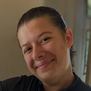 Baby-sitter ayant de l'expérience en centre de loisir ! 