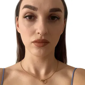 Offers home help on Tuesday and Thursday.