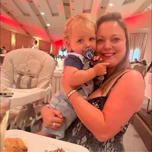 Recherche baby-sitter - garde d'enfants à Ducos