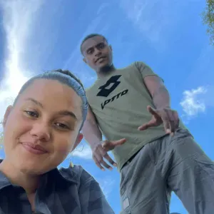 je cherche une baby-sitter