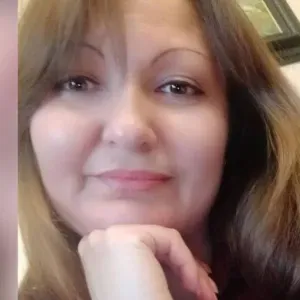 Tranquilla e con tanta pazienza con le persone anziane