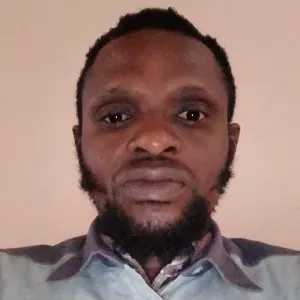 Responsible cleaner from Nigeria