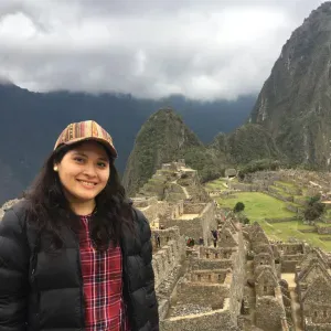 Pet-sitter à Paris, une jeune femme qui aime les chiens!