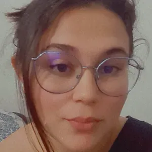 Femme de menage a la Reunion, Saint-Joseph.