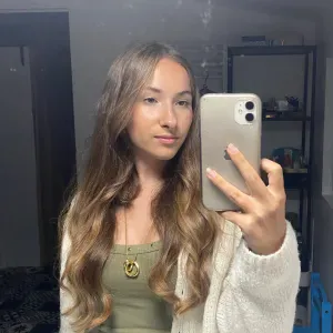 Baby-sitter expérimentée à Tours ! 