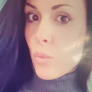 Addetta alle pulizie con esperienza