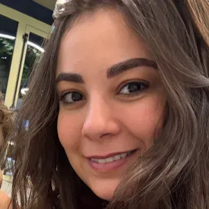 Je recherche un nounou 