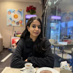 University students with experience as a private tutor
