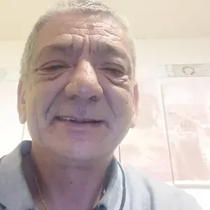 Les anciens on la vie plus facil si on les aides