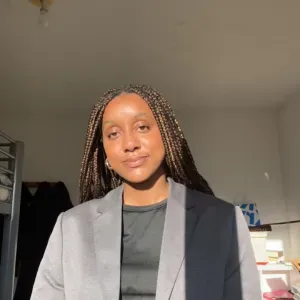 Baby-sitter expérimenté 