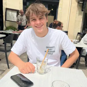 Jeune Baby-siter Sur Fontenilles !