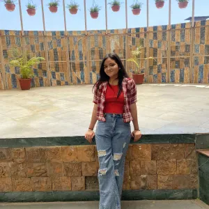 Committed tutor looking for a job