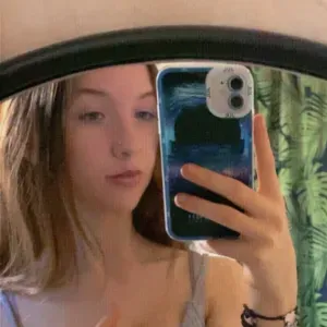 Baby-sitter expérimentée dans l'aisne !