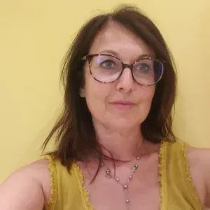 Babysitter/ tata per famiglie 