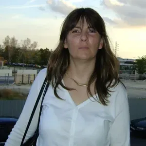 Aide ménagère en auto-entrepreneuse