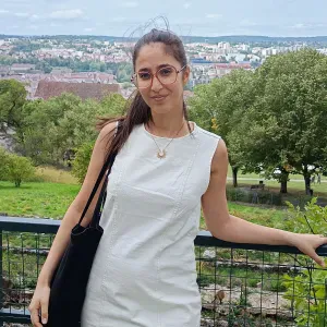 Aide à domicile, ménage et accompagnement 