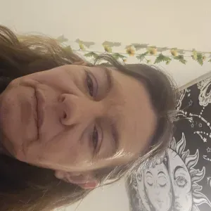 Aide a domicile ménage compagnie garde d enfant