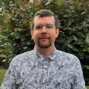 Baby-sitter disponible sur Amiens