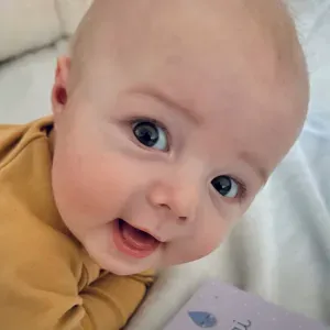 Je cherche une nounou 🧸