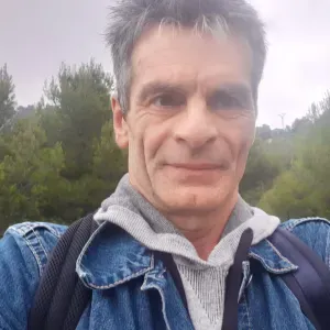 A la recherche d.un pett sitter 