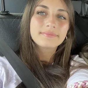 Baby-sitter Nantes 44( Alentours de St sébastien sur Loire)