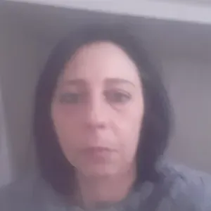 Addetta alle pulizie con esperienza