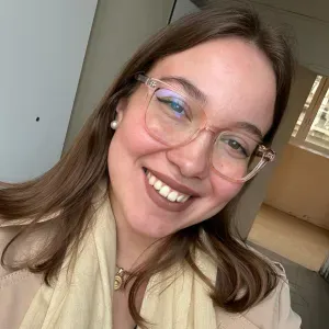 Une étudiante sérieuse qui veut se faire quelques sous :)