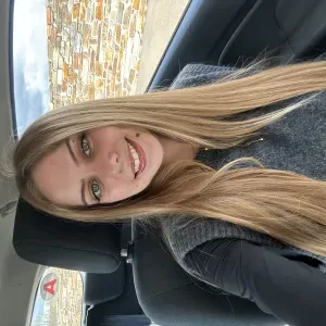 Baby-sitter pour juillet et aout