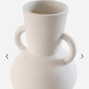 Repassage  - Jeune retraitée de confiance, sérieuse -