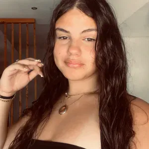 babysitter com experiência, no porto