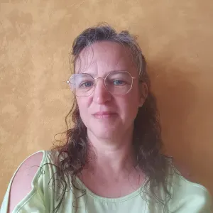 Aide ménagère et dame de compagnie