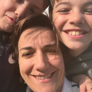 Trio de Pet-sitters à Créon- chats chien poules et autres !