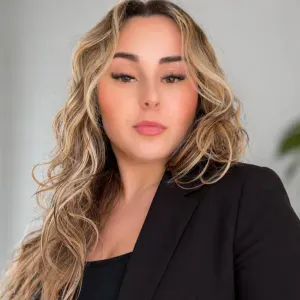 Femme de ménage sérieuse et motivée