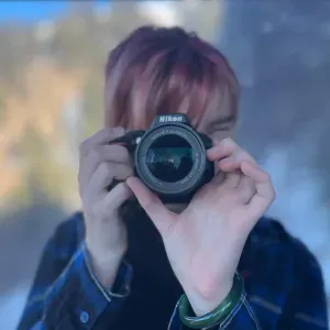 Friendly babysitter in bristol