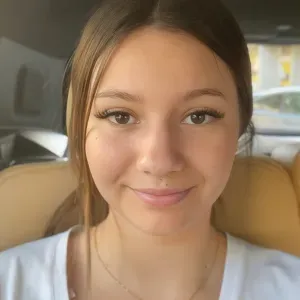 Baby sitter expérimentée située à Lorient