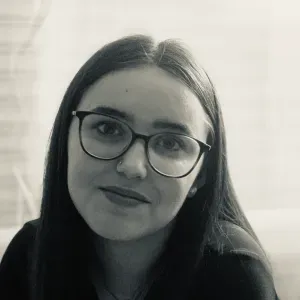 baby sitter débutante à nebian 