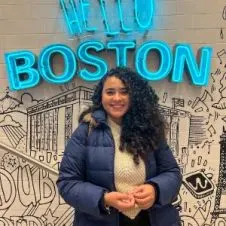 Sua próxima Babysitter no Alentejo! 