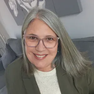 Empregada de limpeza responsável em Gaia.