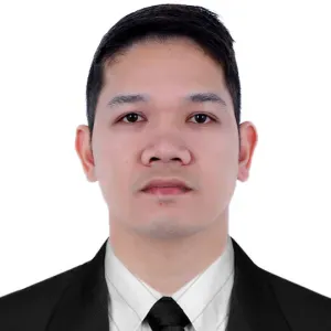 Femme de ménage responsable à tout la ville