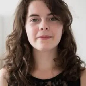 Cat-sitter responsable et attentive
