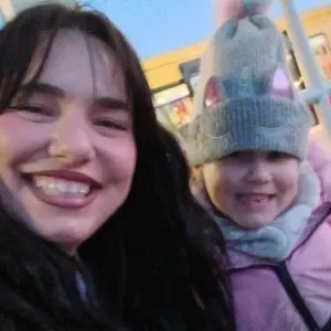 Biete Babysitting und Haushaltshilfe! Berlin