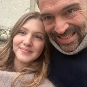 Expat family coming back to france