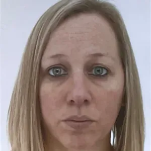 Femme de ménage aide cuisinière 